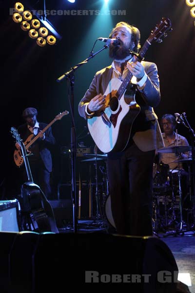 IRON AND WINE - 2011-02-17 - PARIS - L'Alhambra - 